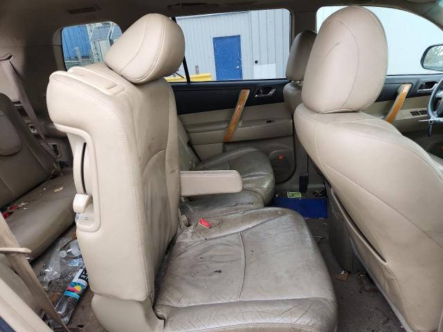 Toyota Highlander Hybrid Limited Image 2