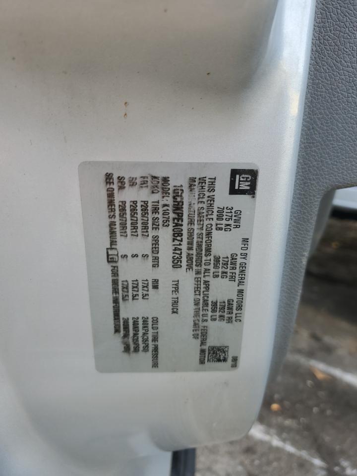 Chevrolet Silverado K1500 Image 2