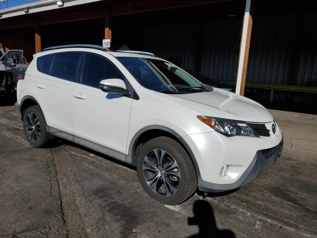 Toyota RAV4 Limited Image 9