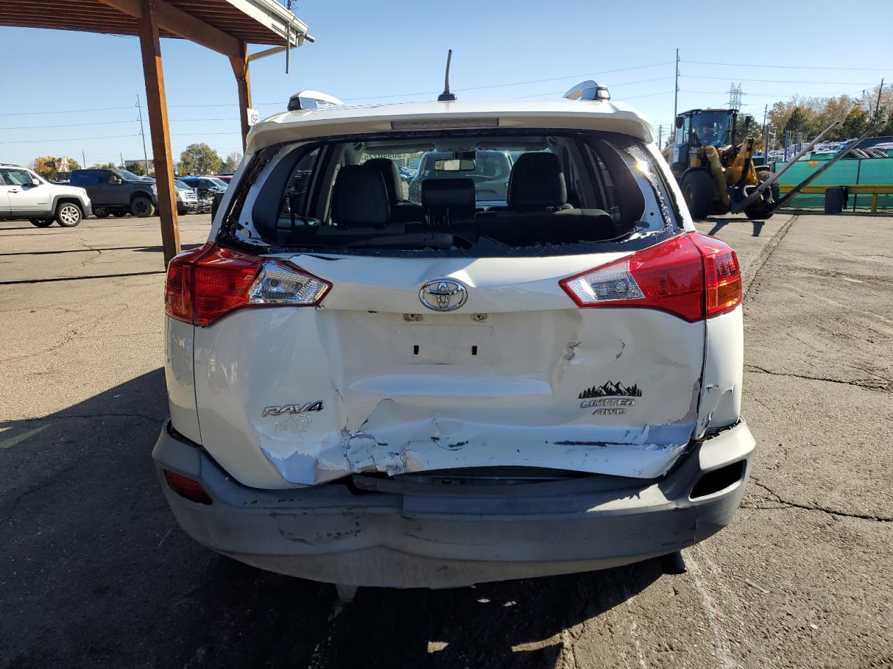 Toyota RAV4 Limited Image 3