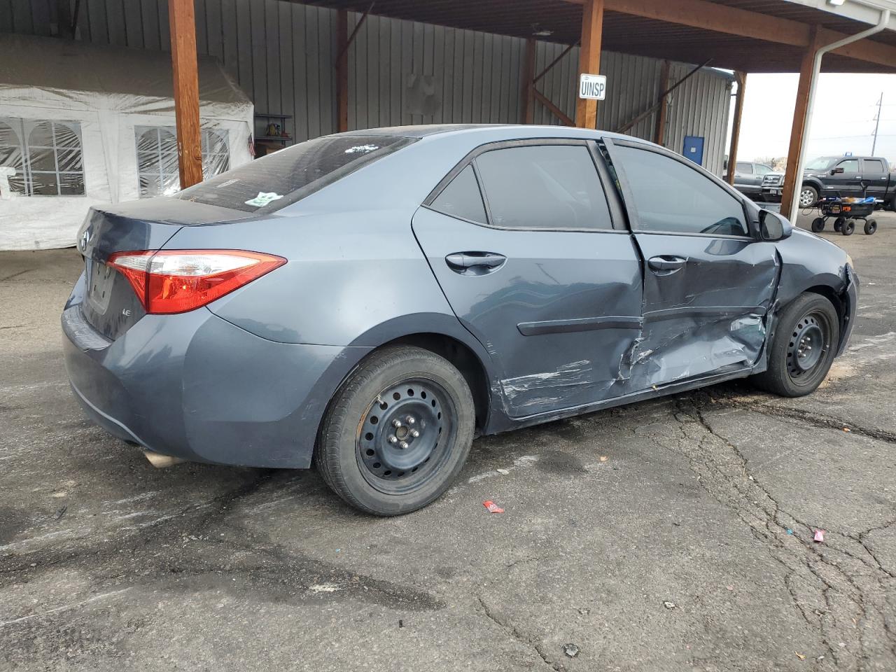 Toyota Corolla L Image 8