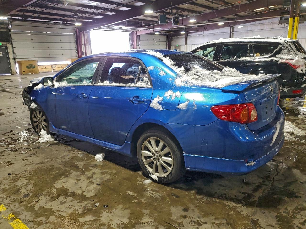 Toyota Corolla Base Image 5