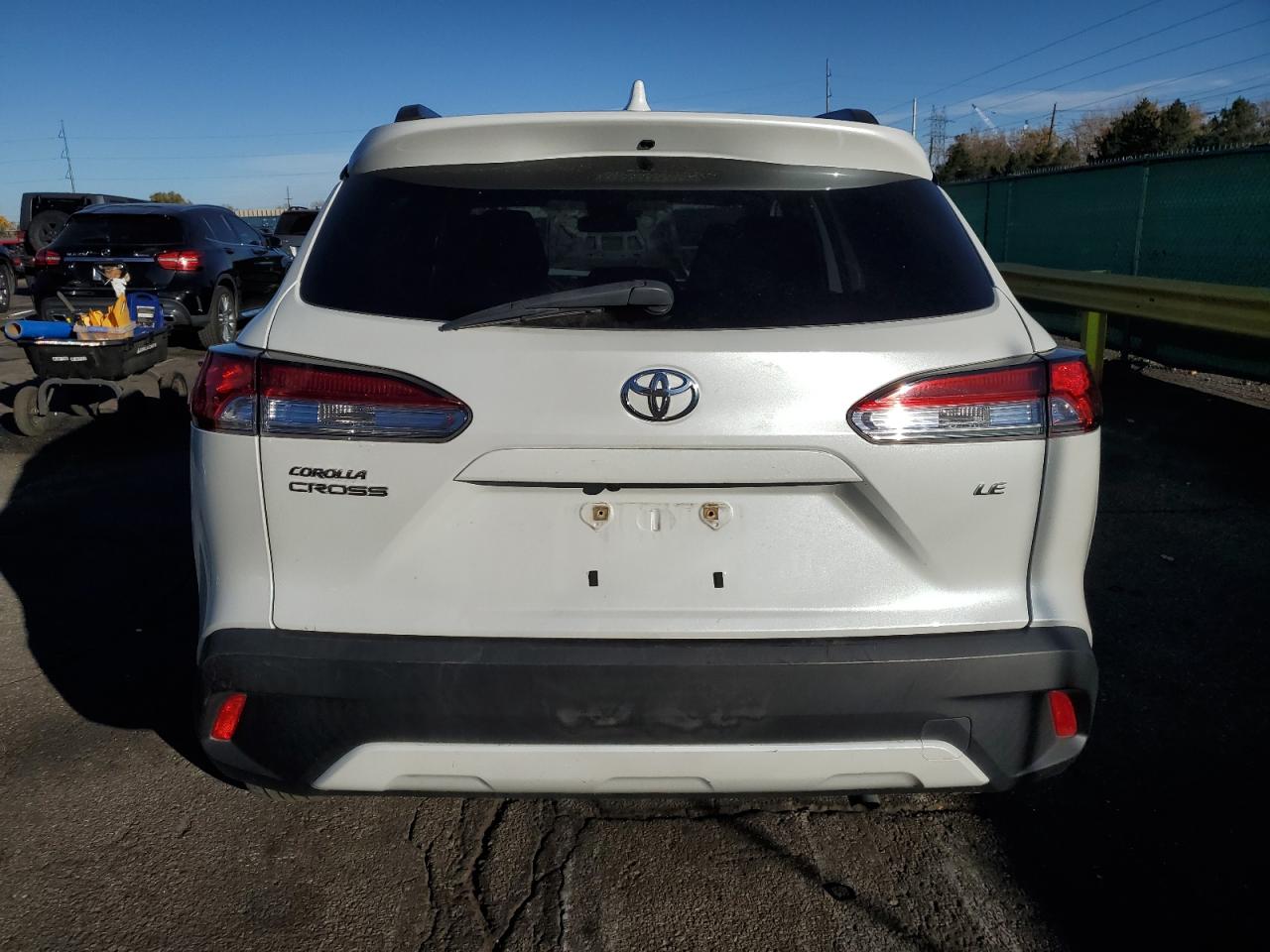 Toyota Corolla Le Image 10