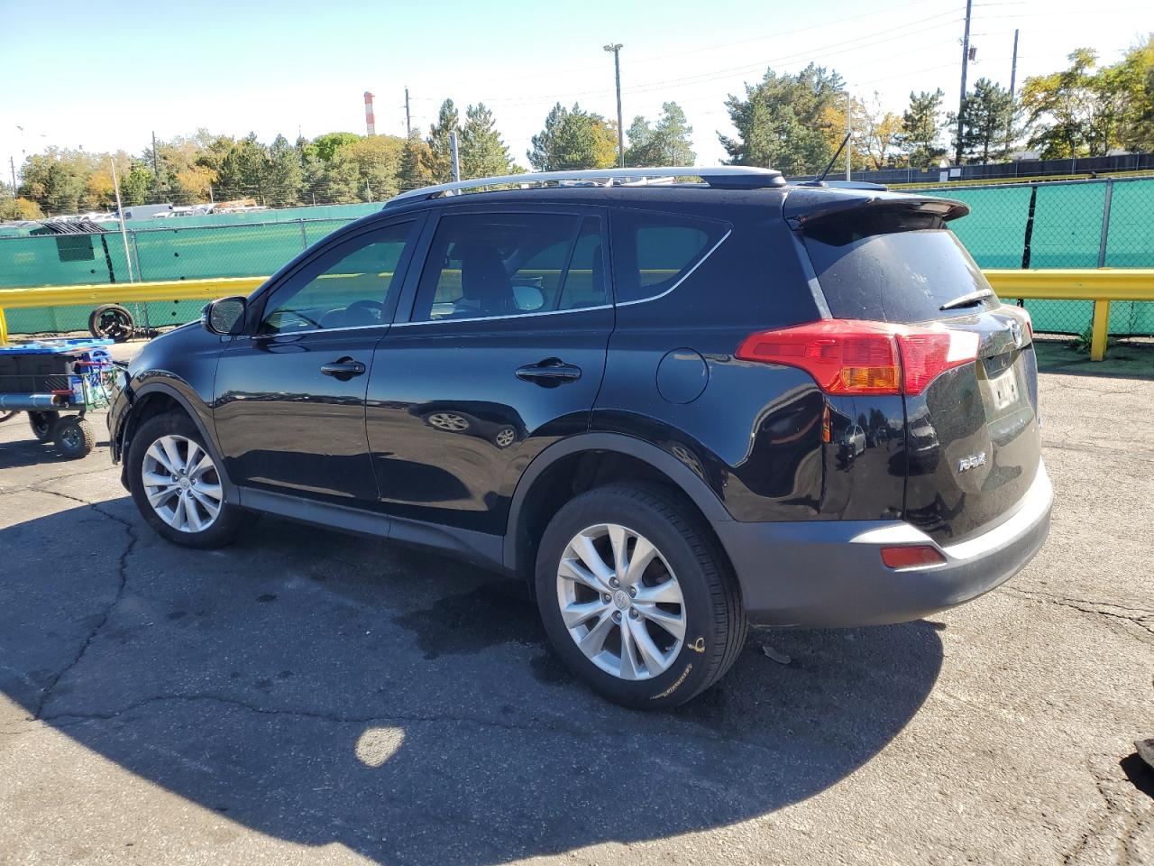 Toyota RAV4 Limited Image 12