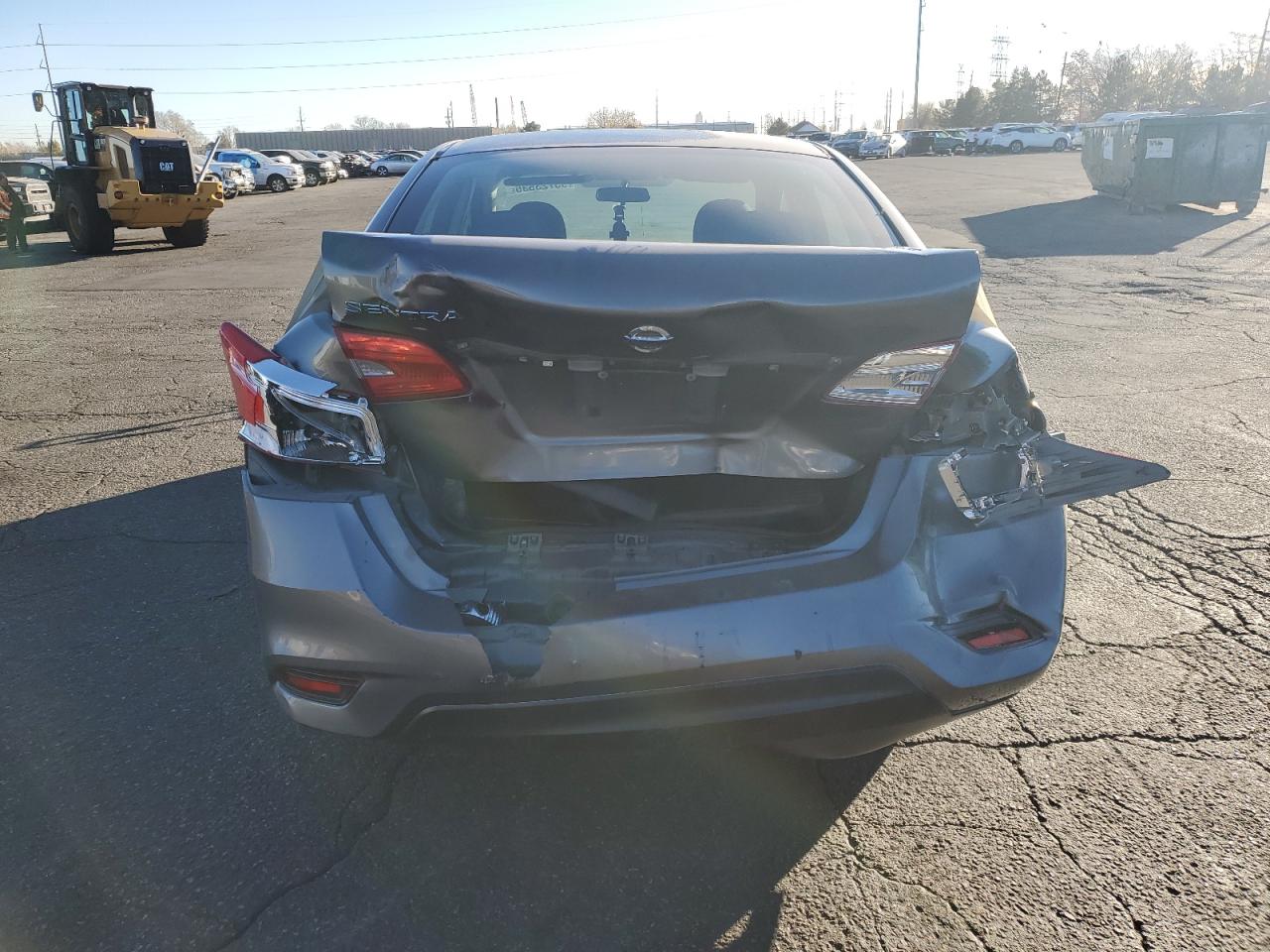 Nissan Sentra S Image 5