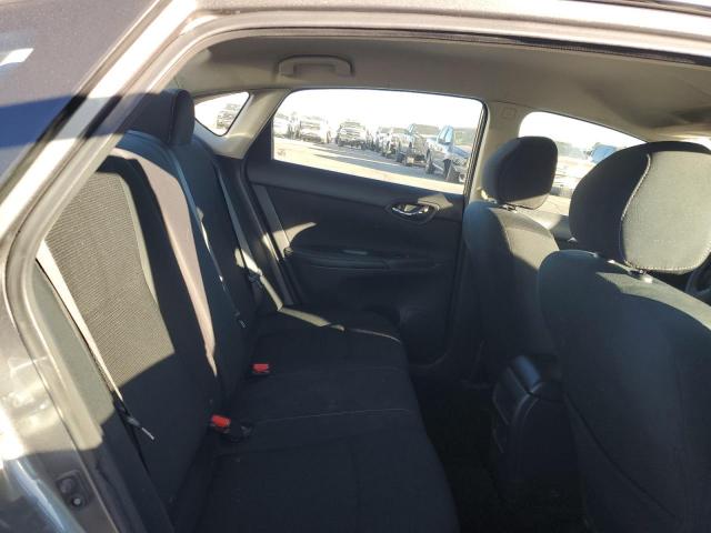 Nissan Sentra S Image 4