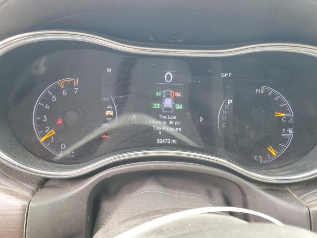 Jeep Grand Cherokee Overland Image 6