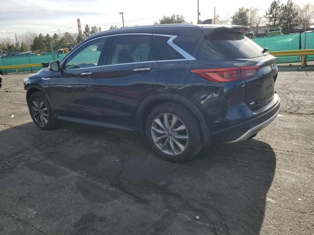 INFINITI Qx Essential Image 4