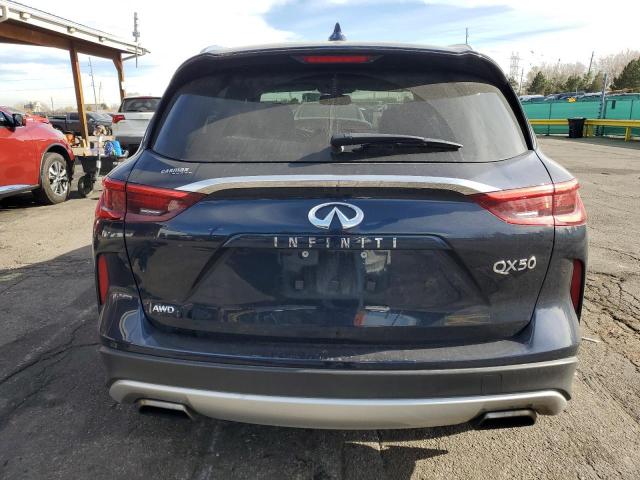 INFINITI Qx Essential Image 11