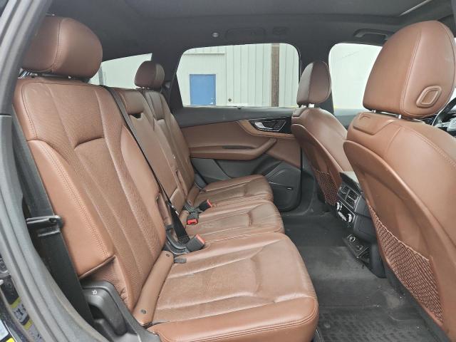 Audi Q7 Prestige Image 8