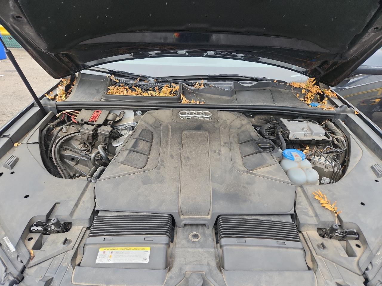 Audi Q7 Prestige Image 12