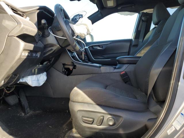 Toyota RAV4 Se Image 8