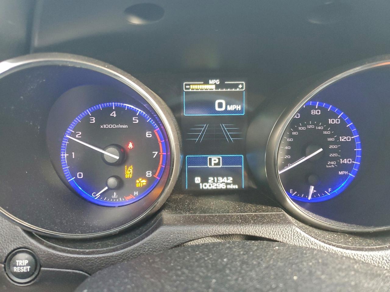 Subaru Outback 2.5i Limited Image 8