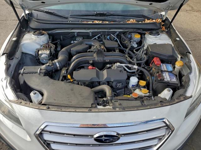 Subaru Outback 2.5i Limited Image 11