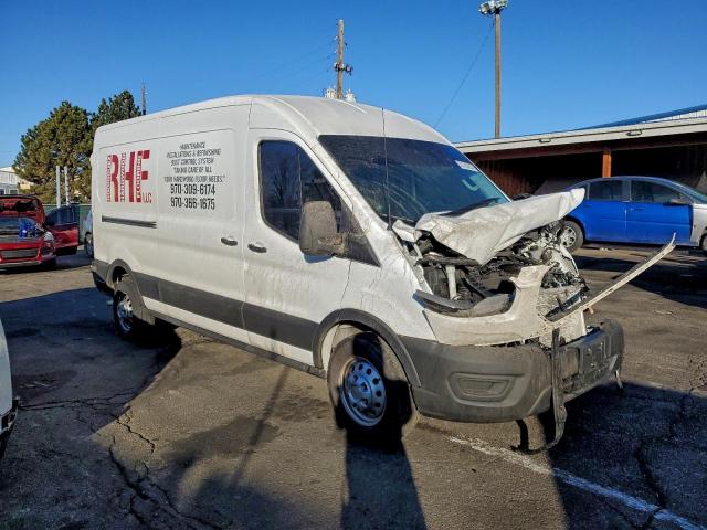 Ford Transit T-250 Image 12