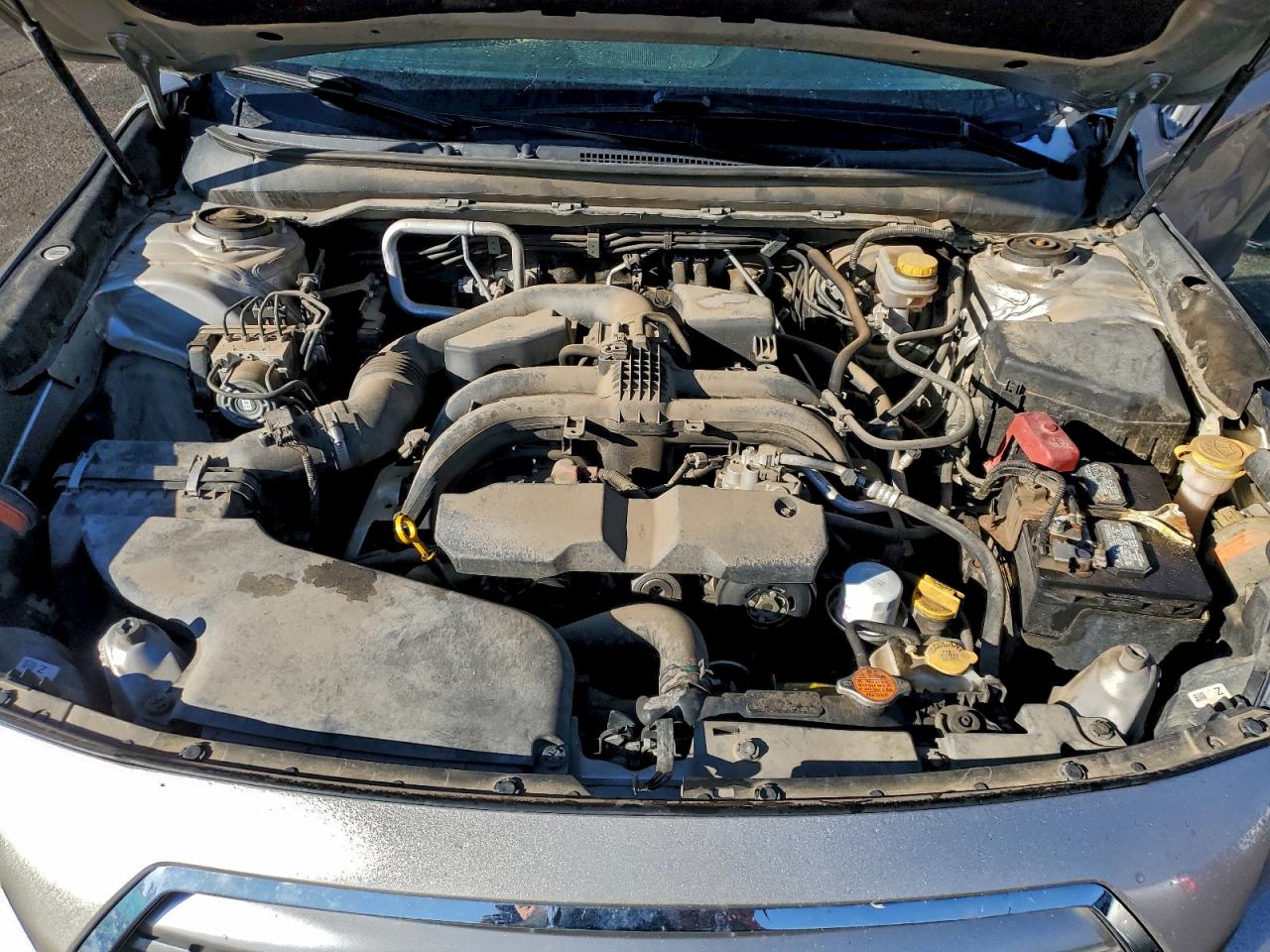 Subaru Outback 2.5i Limited Image 12