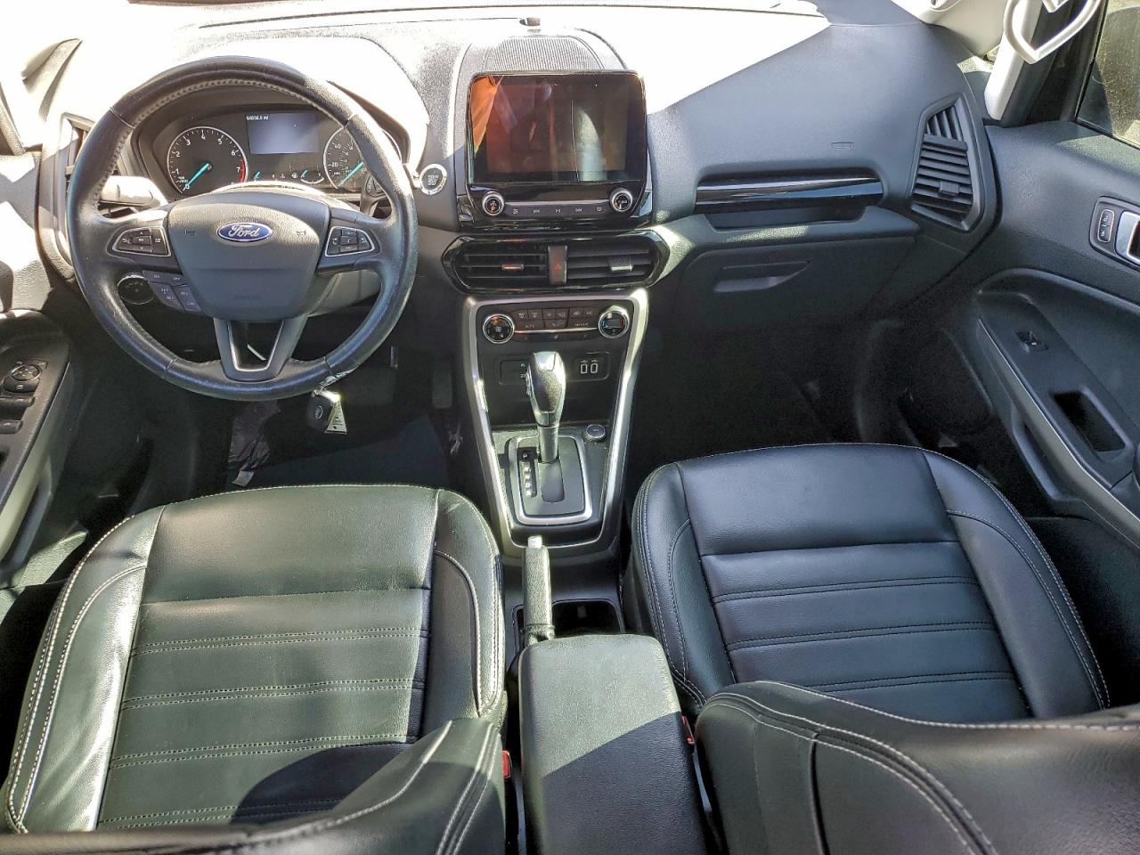 Ford EcoSport Titanium Image 12