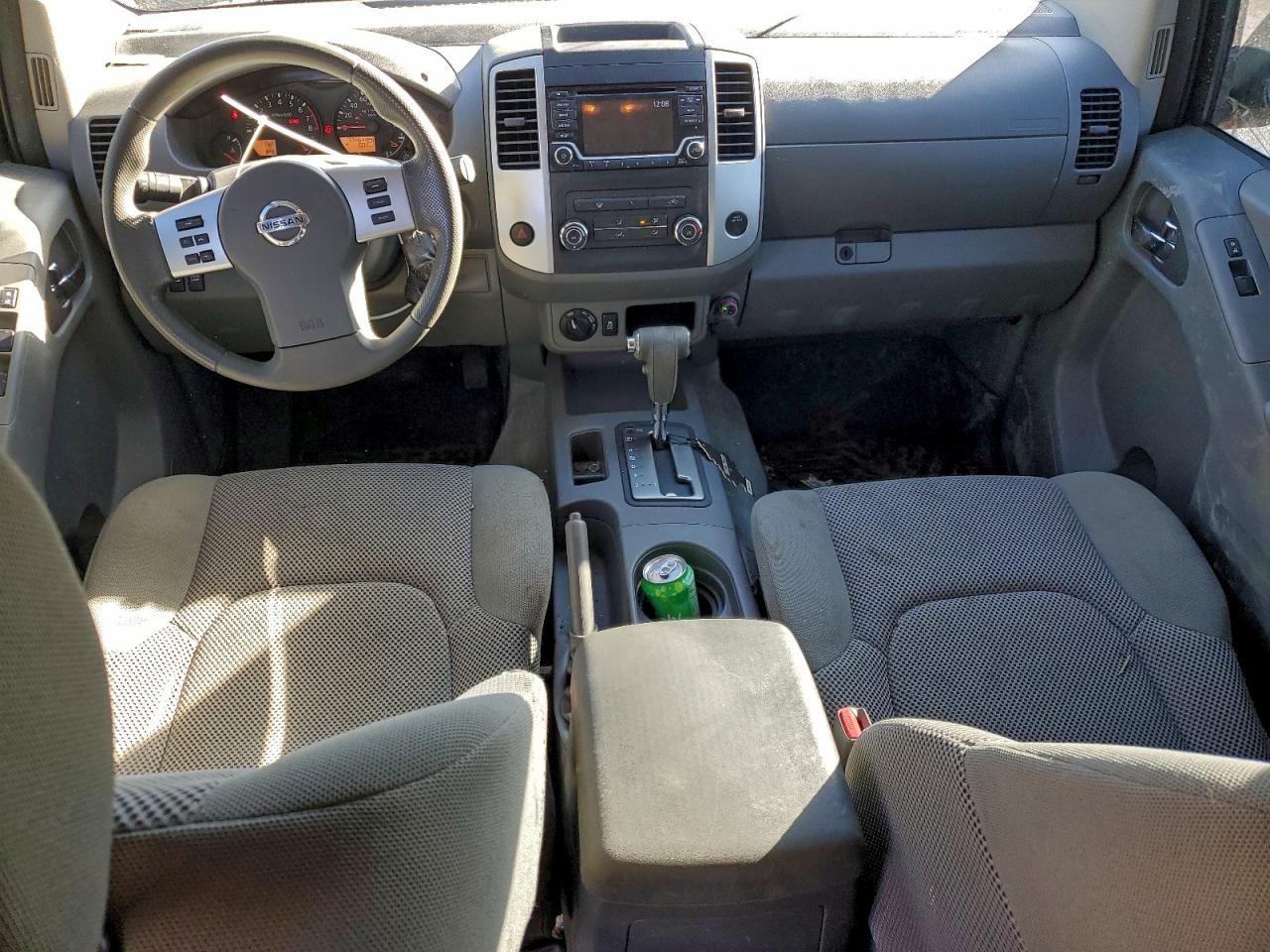 Nissan Frontier S Image 9