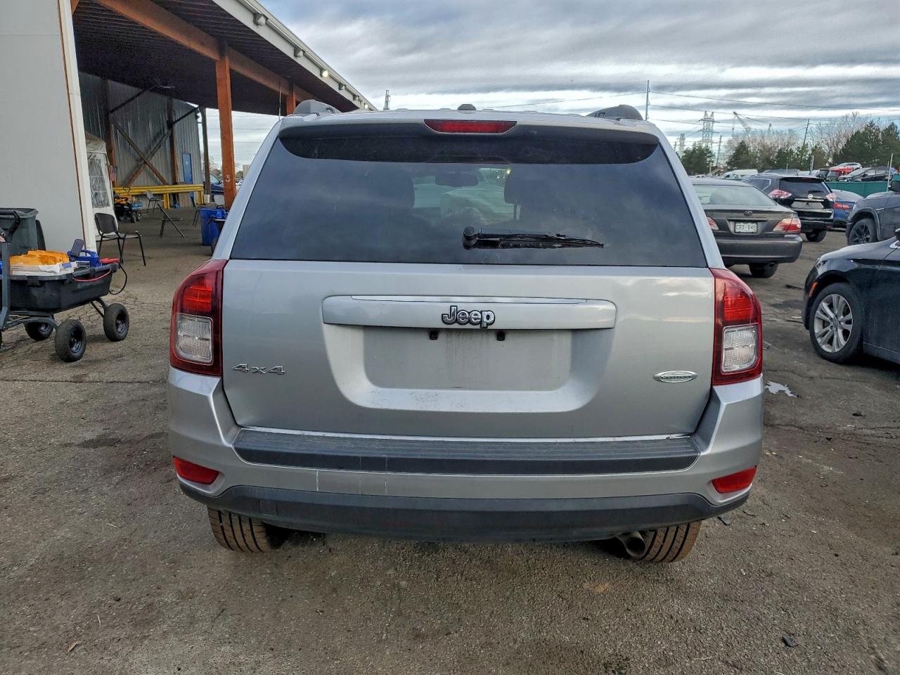 Jeep Compass Latitude Image 3