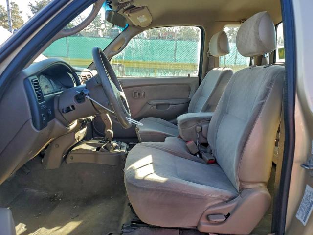 Toyota Tacoma Xtracab Image 5