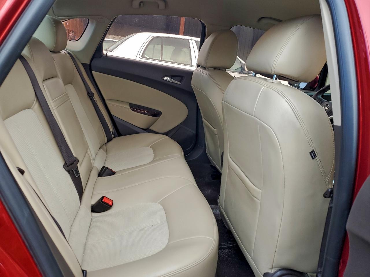 Buick Verano Image 12