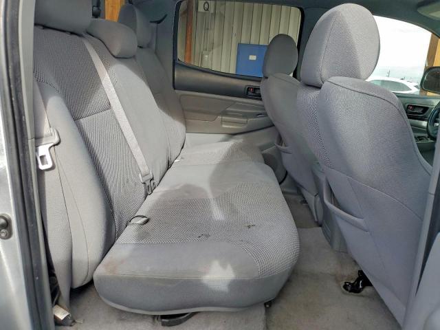 Toyota Tacoma Double Cab Image 7