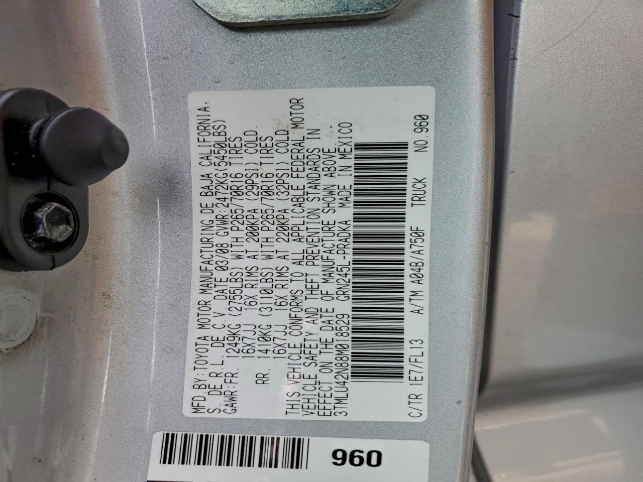 Toyota Tacoma Double Cab Image 9