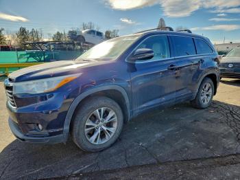  Salvage Toyota Highlander