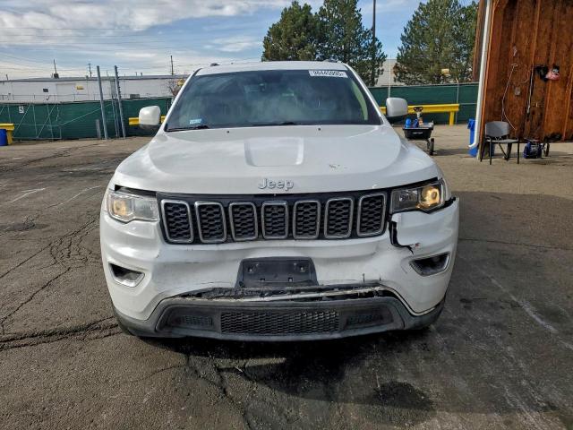 Jeep Grand Cherokee Laredo Image 9