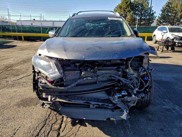 Nissan Rogue S Image 4