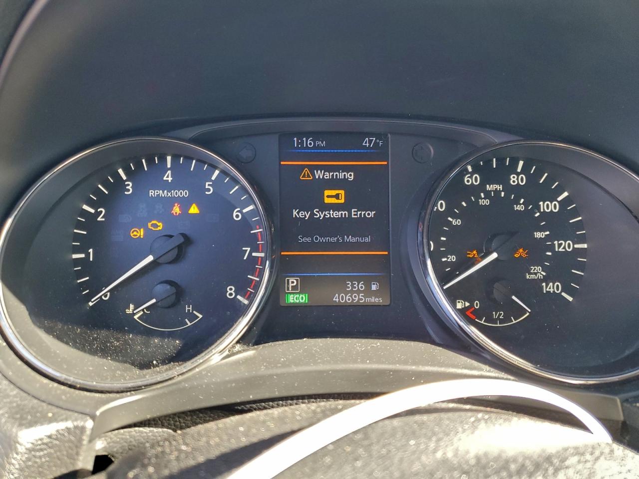 Nissan Rogue S Image 9