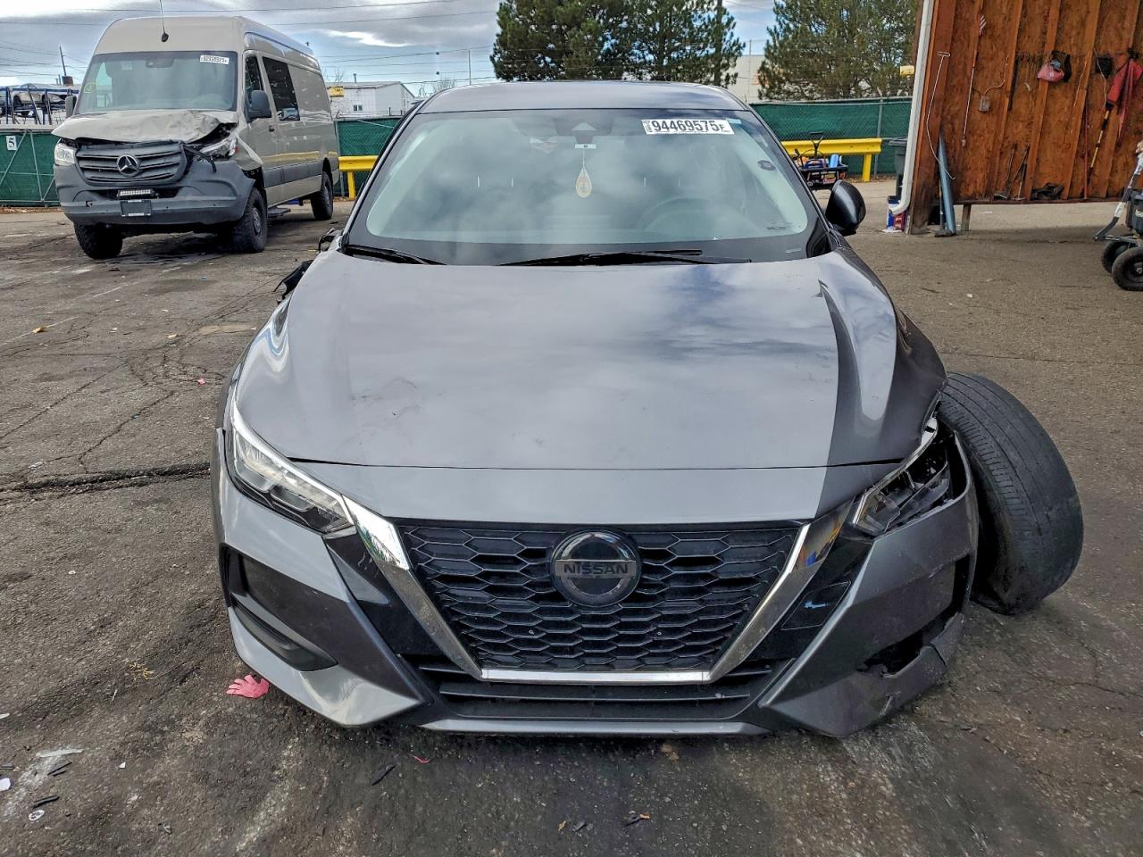 Nissan Sentra S Image 4