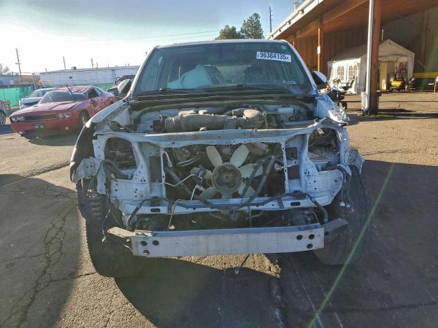 Toyota 4Runner Sr5 Image 2