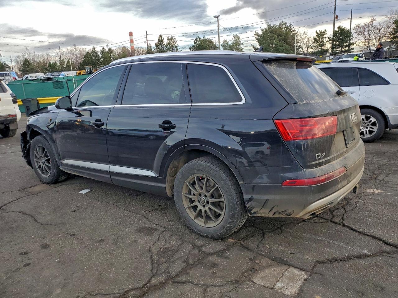 Audi Q7 Prestige Image 13