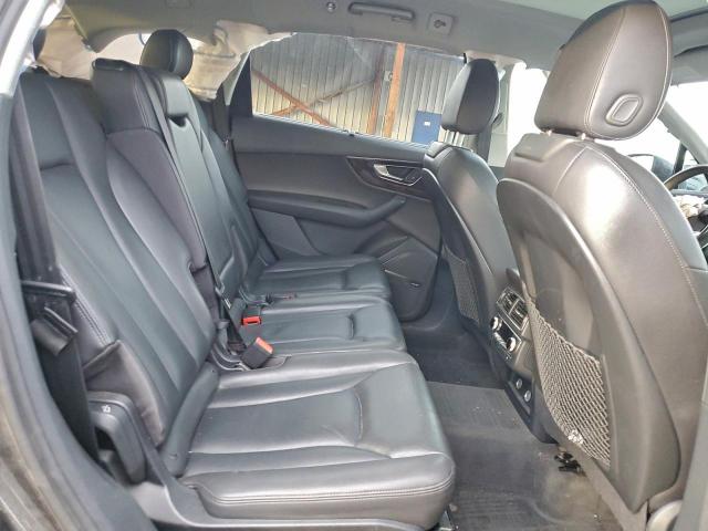 Audi Q7 Prestige Image 10