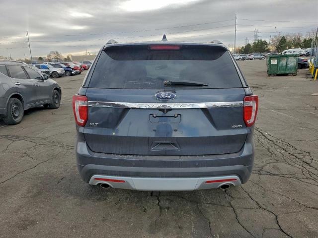 Ford Explorer Xlt Image 13