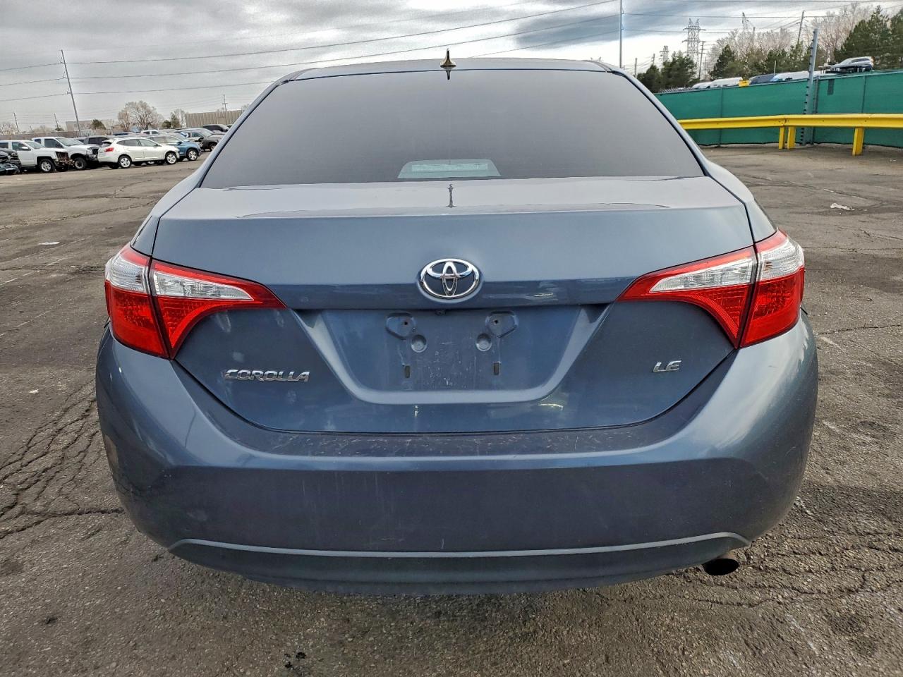 Toyota Corolla L Image 12