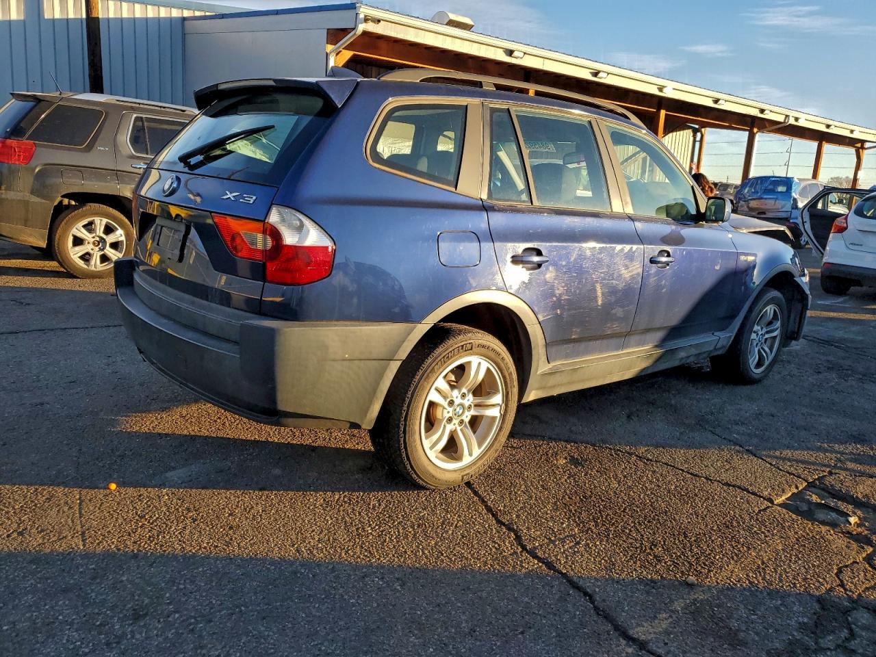 BMW X Series 3.0i Image 3