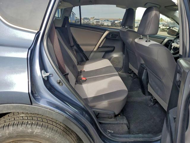 Toyota RAV4 Le Image 8