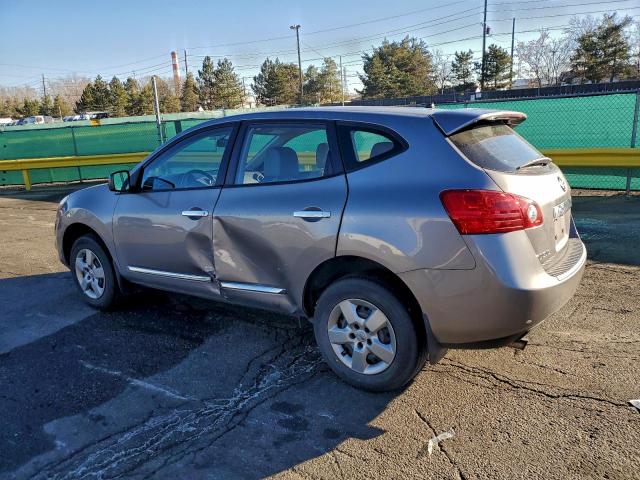 Nissan Rogue S Image 2