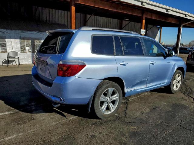 Toyota Highlander Sport Image 2