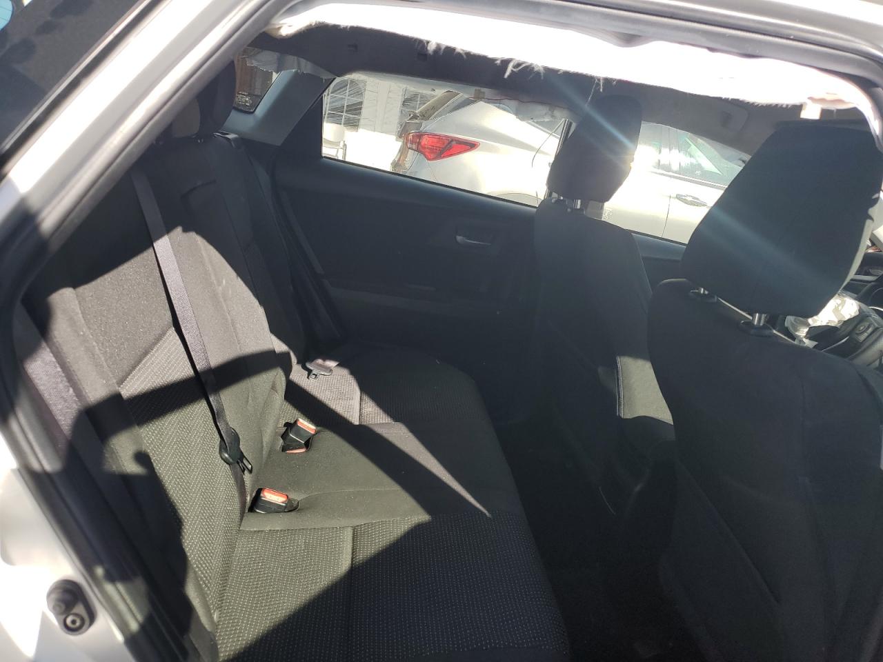 Toyota Corolla Image 6