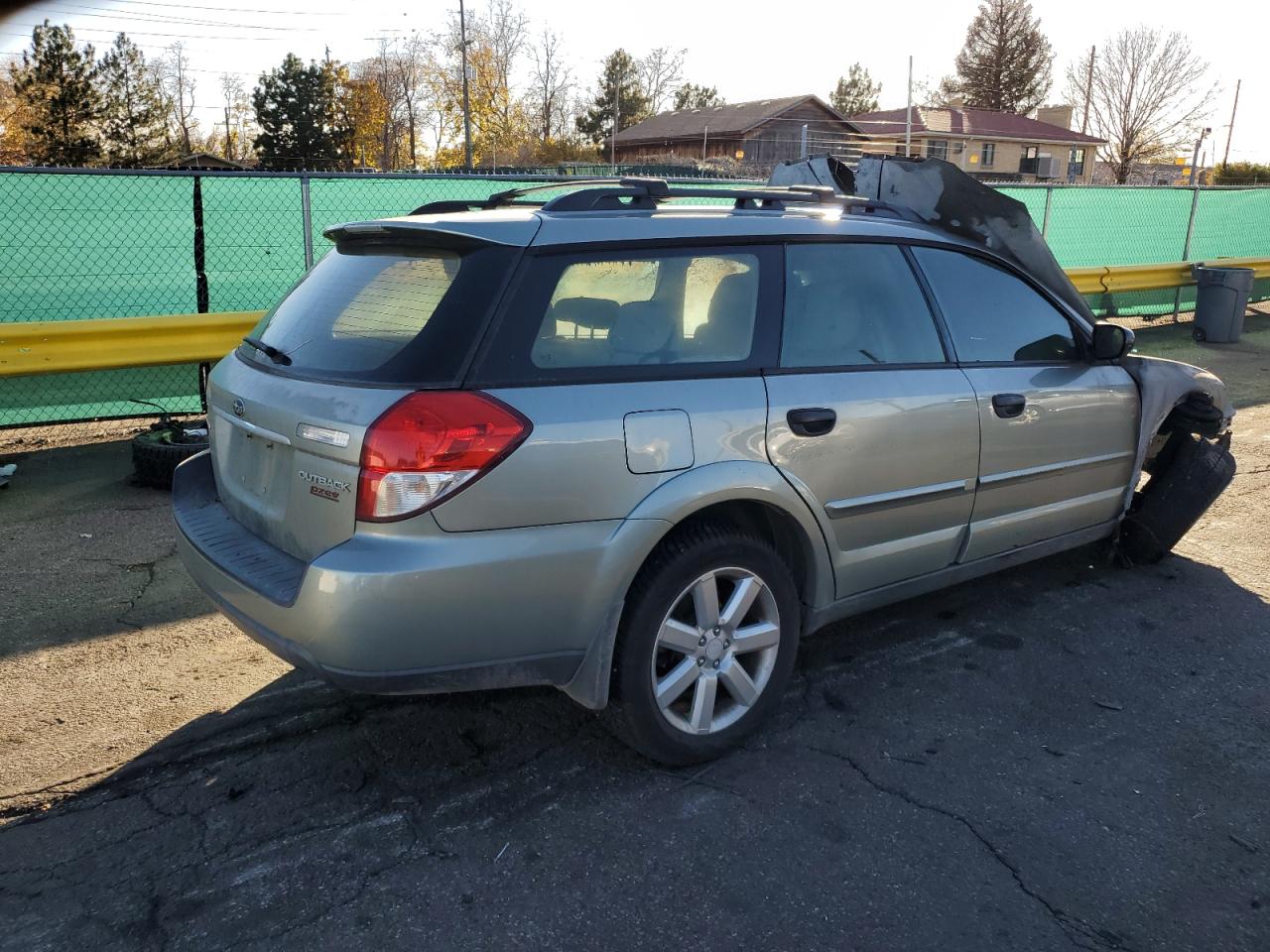 Subaru Outback 2.5i Image 10
