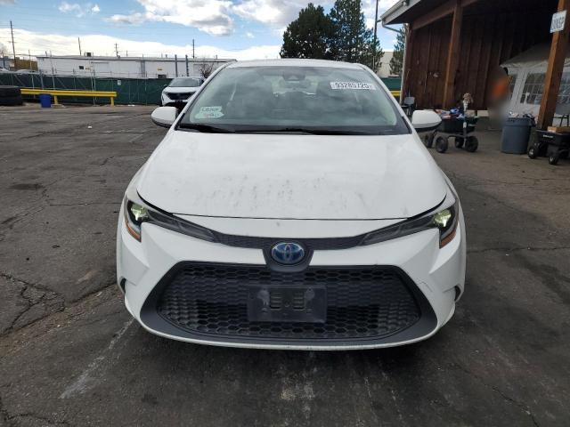 Toyota Corolla Le Image 5