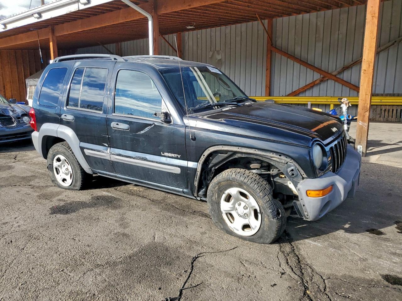 Jeep Liberty Sport Image 3