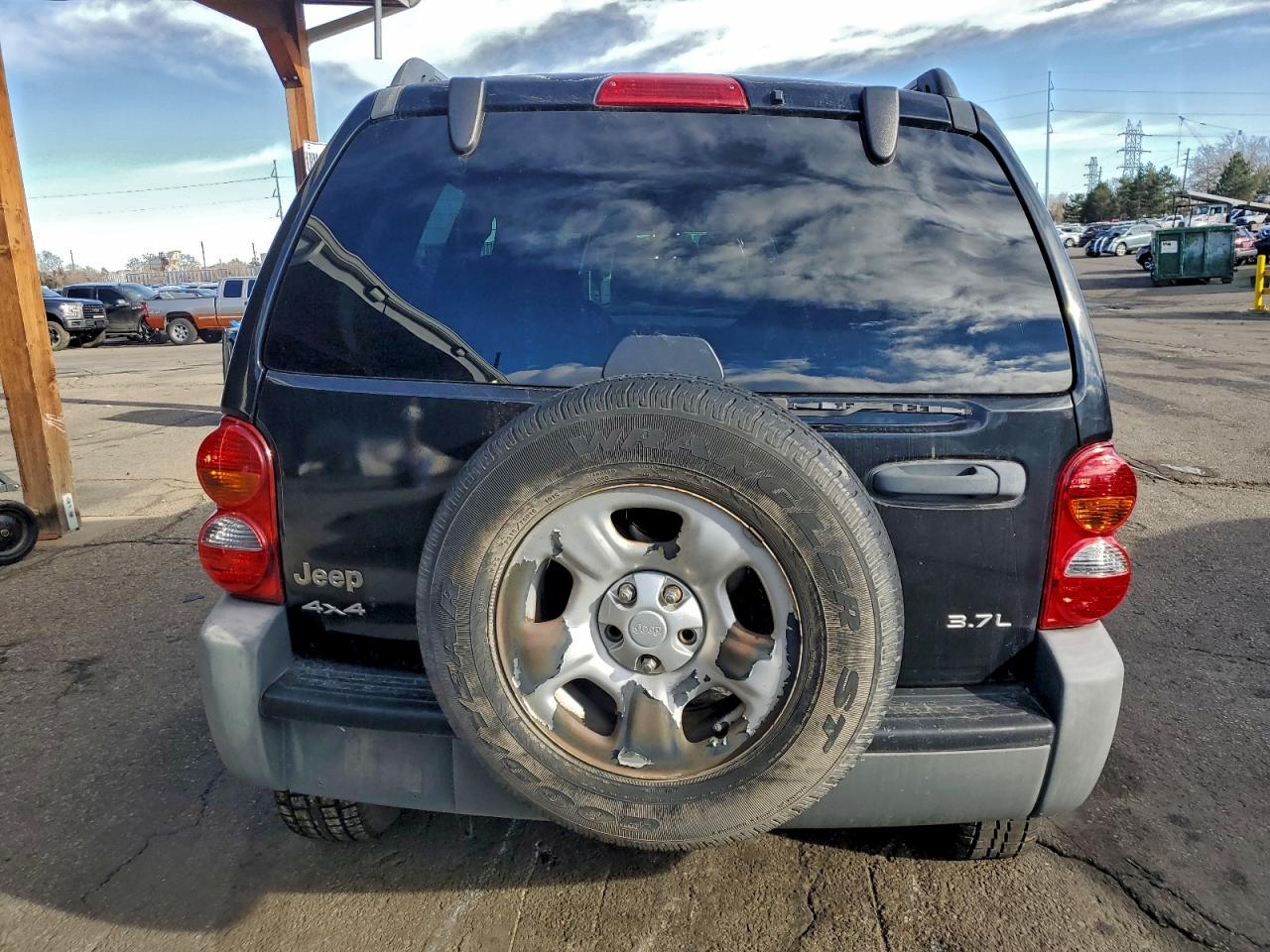 Jeep Liberty Sport Image 4