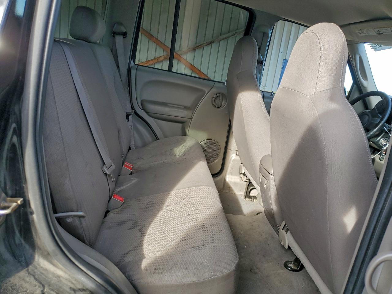 Jeep Liberty Sport Image 6