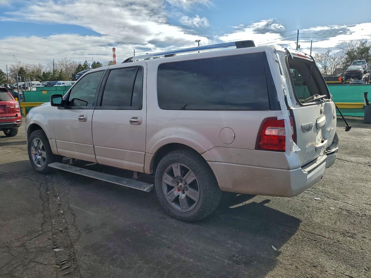 Ford Expedition El Limited Image 8