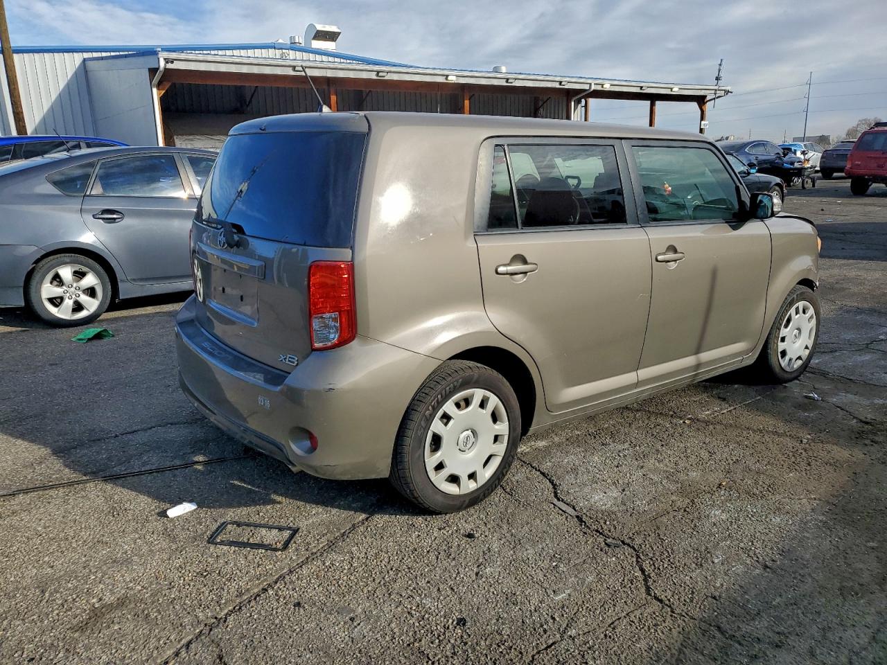 Toyota Scion Image 2