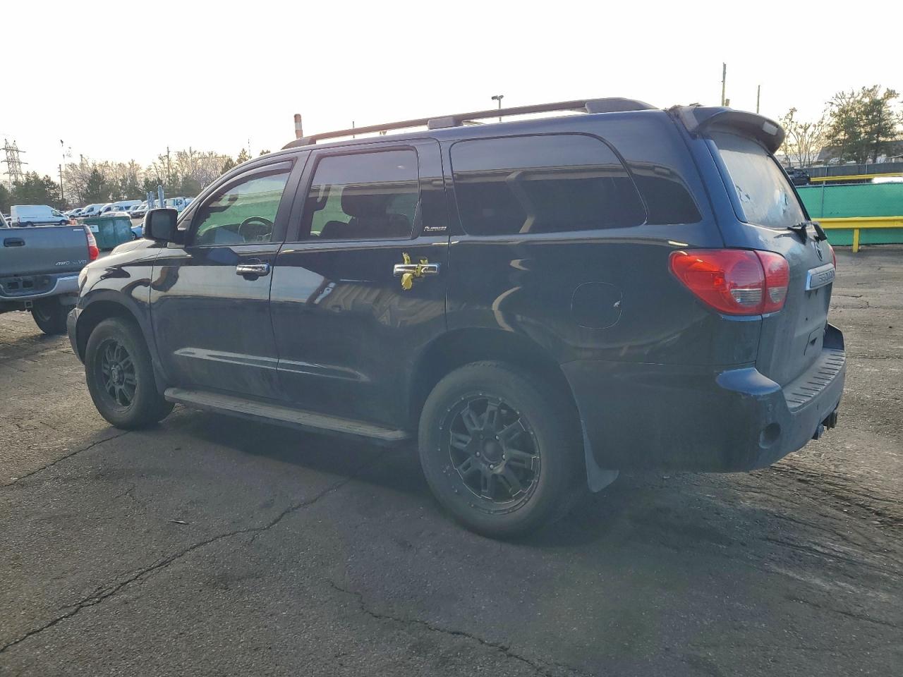 Toyota Sequoia Platinum Image 4